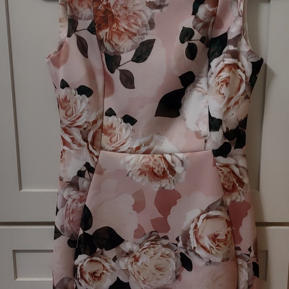 Calvin Klein fitted sheath size 6 w/sheer shrug